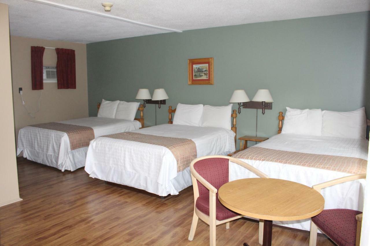 Colonial Resort-1000Islands Gananoque Kültér fotó