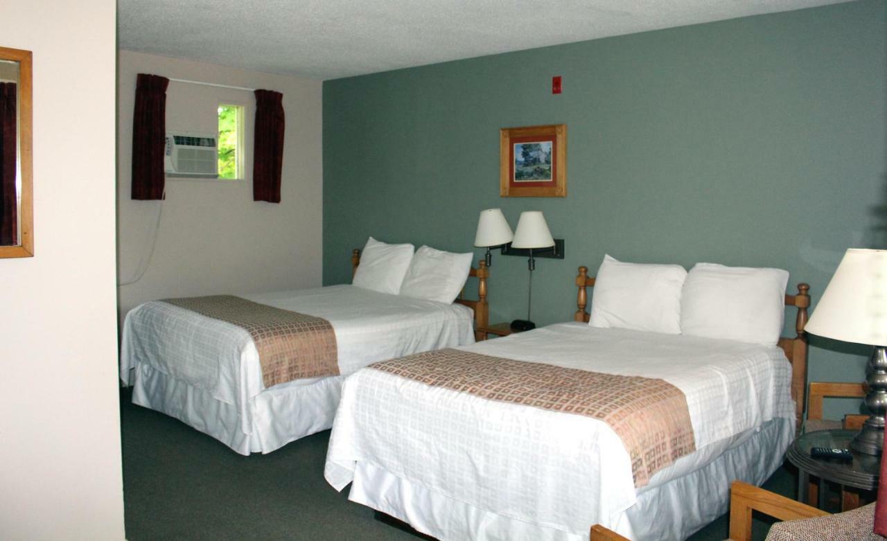 Colonial Resort-1000Islands Gananoque Kültér fotó
